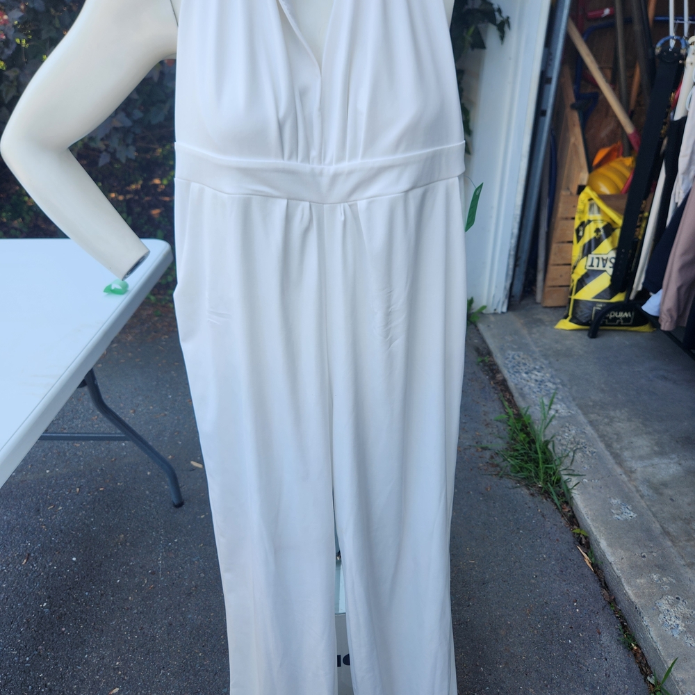 Elegant White Jumpsuit
